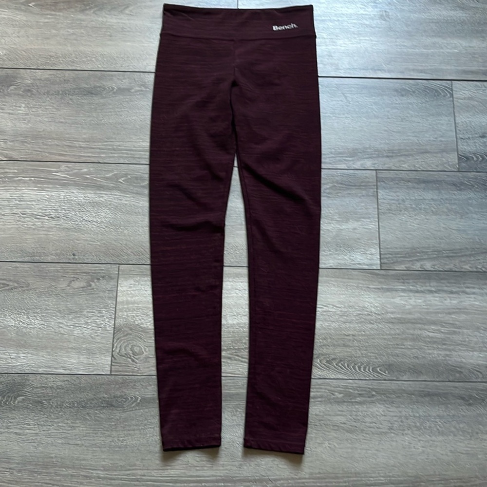 XS233 Bench full length burgundy leggings